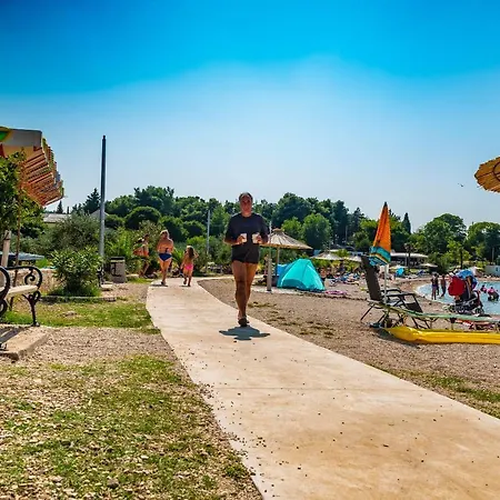 公寓 Kiwi 格基卡琳